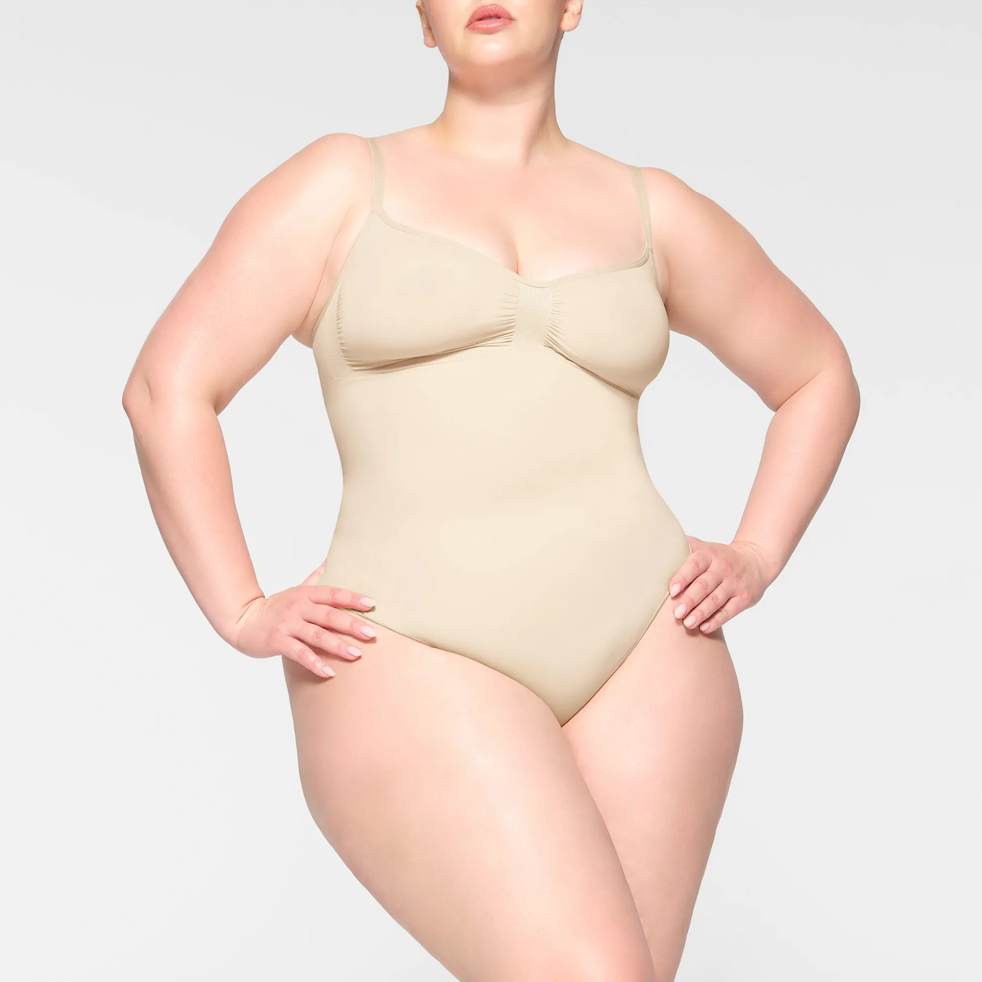 SEAMLESS SCULPT THONG BODYSUIT | SAND