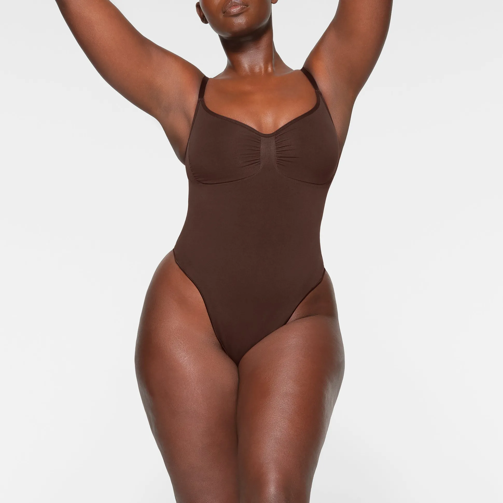 SEAMLESS SCULPT THONG BODYSUIT | ESPRESSO