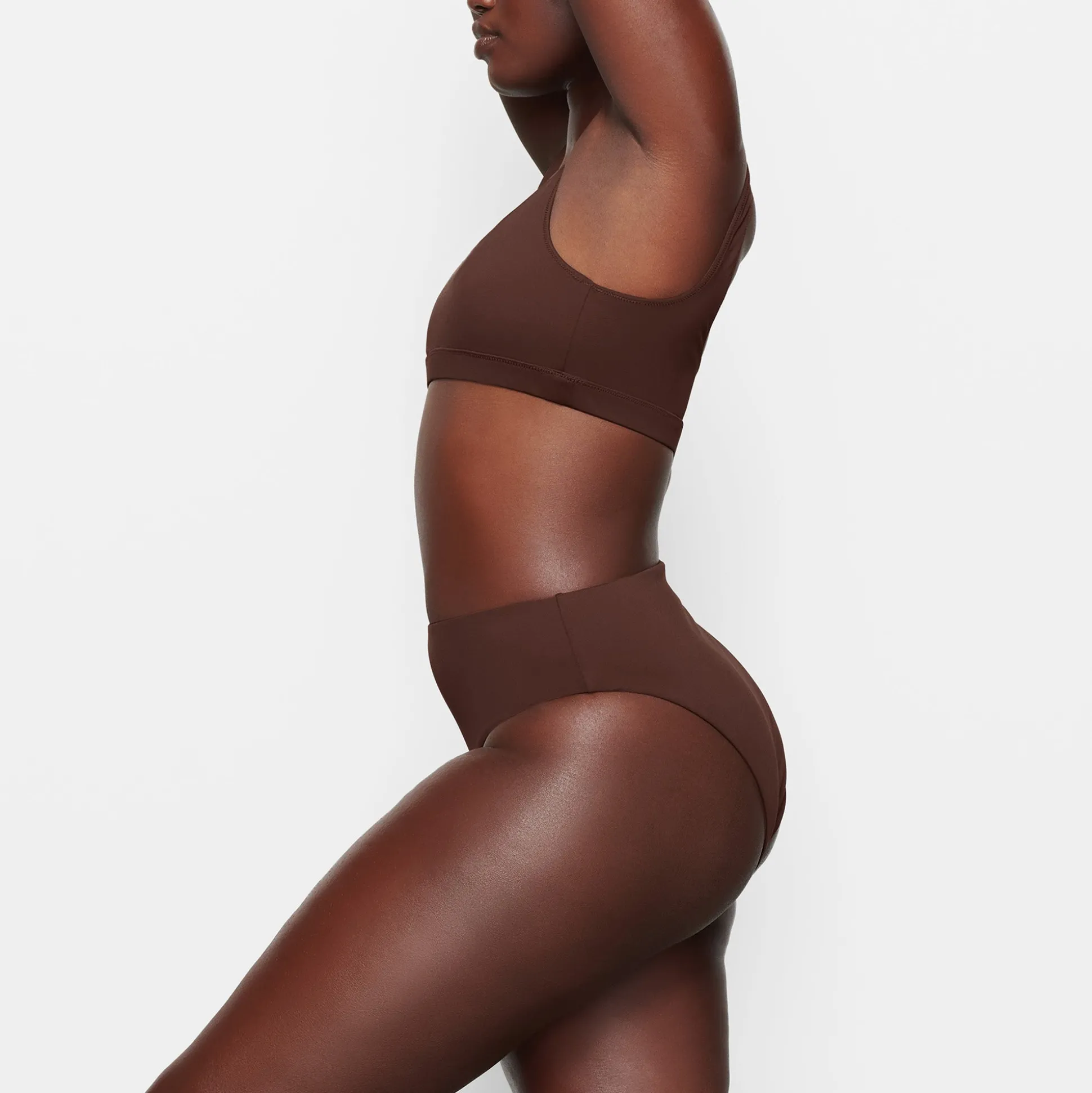 SIGNATURE SWIM TANK BIKINI TOP | COCOA