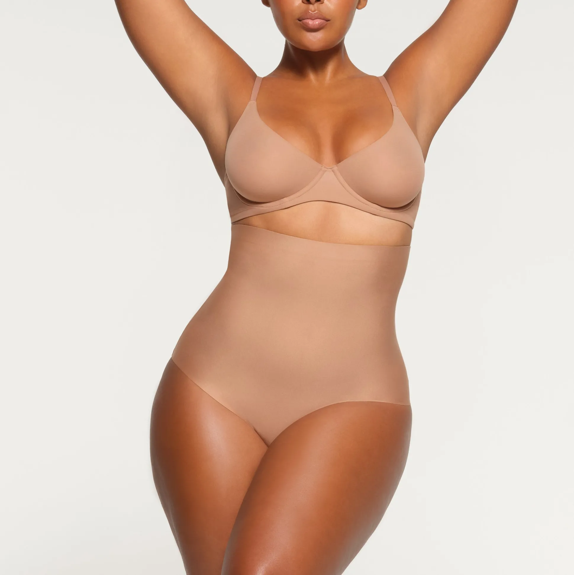SKIMS BODY HIGH-WAISTED BRIEF | SIENNA