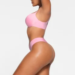 SKIMS ULTIMATE BRA TEARDROP PUSH-UP BRA | BUBBLE GUM