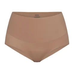 SMOOTHING INTIMATES HIGH-WAISTED BRIEF | SIENNA