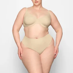 SMOOTHING INTIMATES UNLINED FULL COVERAGE BRA | SAND