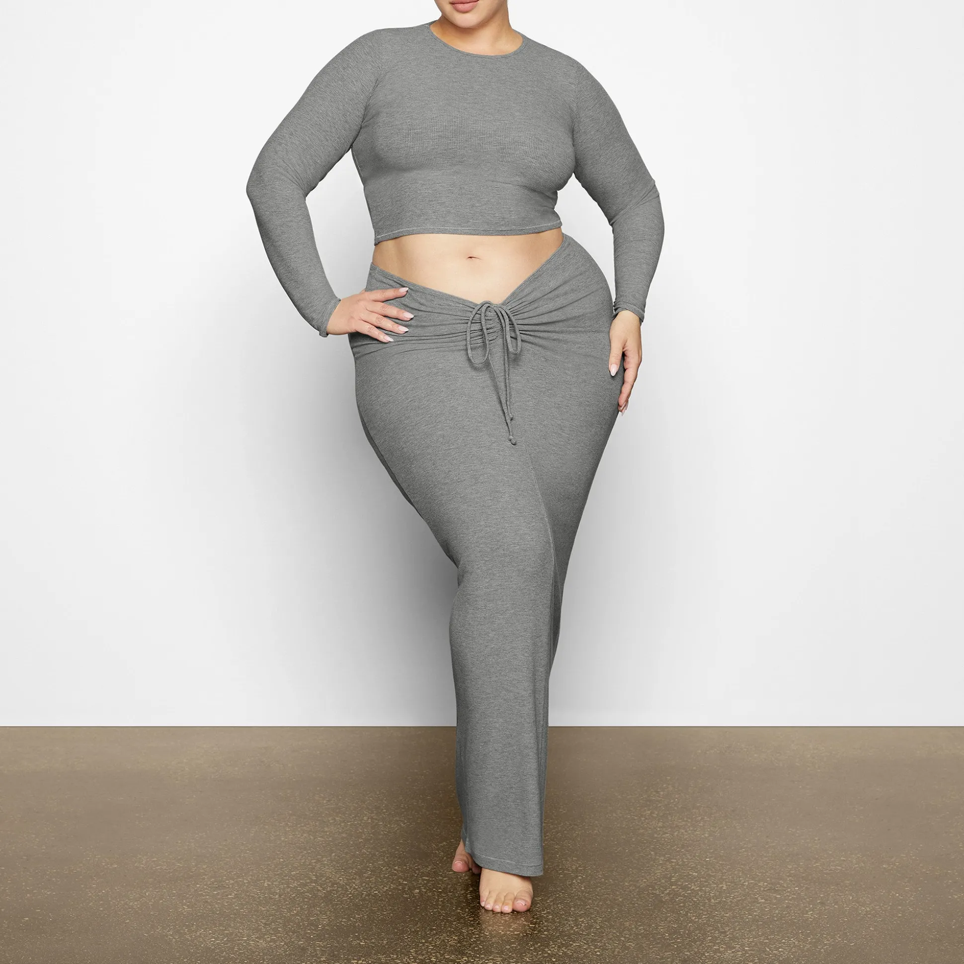 SOFT LOUNGE RUCHED LONG SKIRT | HEATHER GREY