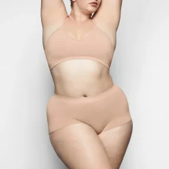 SOFT SMOOTHING SEAMLESS BRALETTE | CLAY