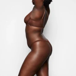 ULTRA FINE MESH MICRO DIPPED THONG | MAHOGANY