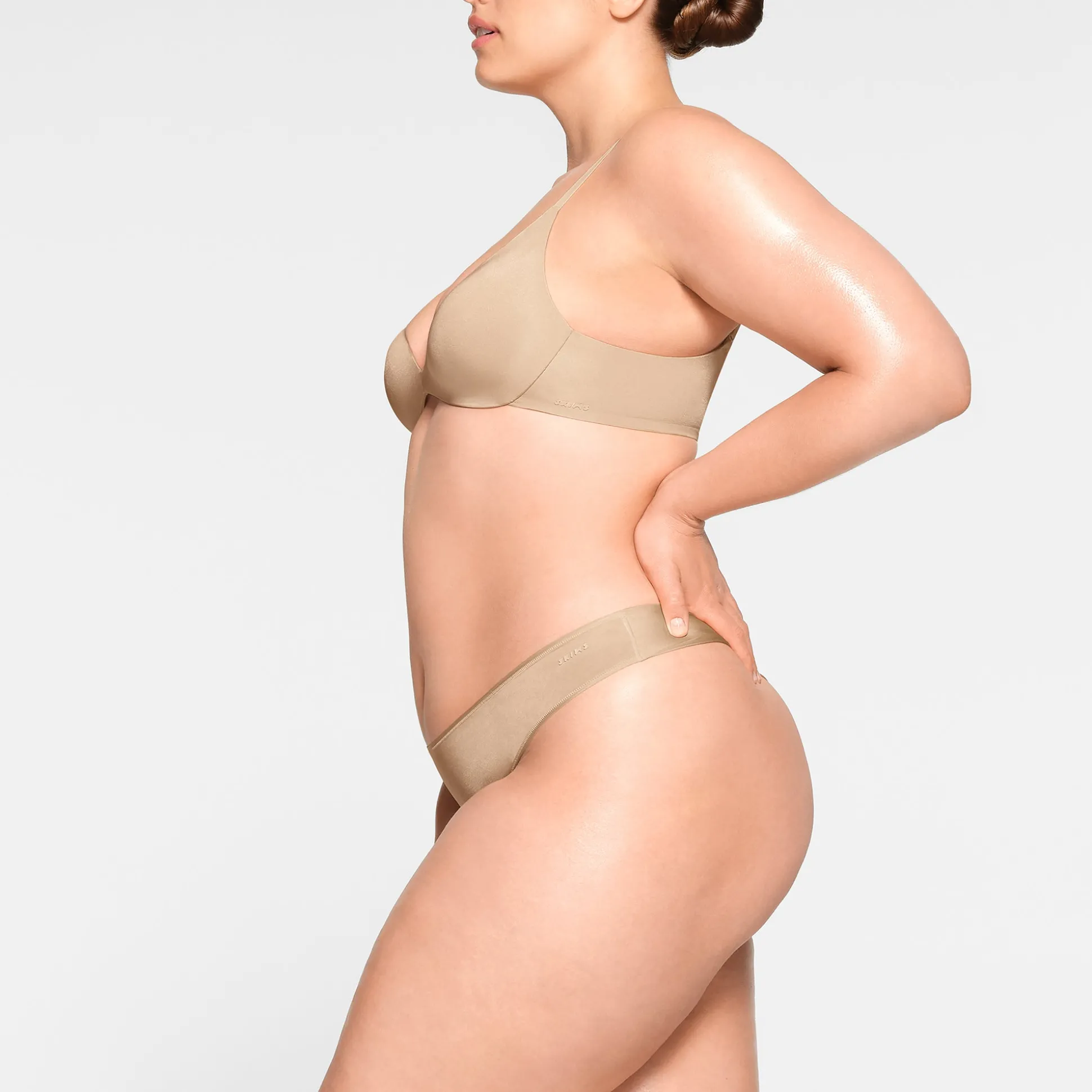 WIRELESS FORM SUPER PUSH-UP BRA | SAND